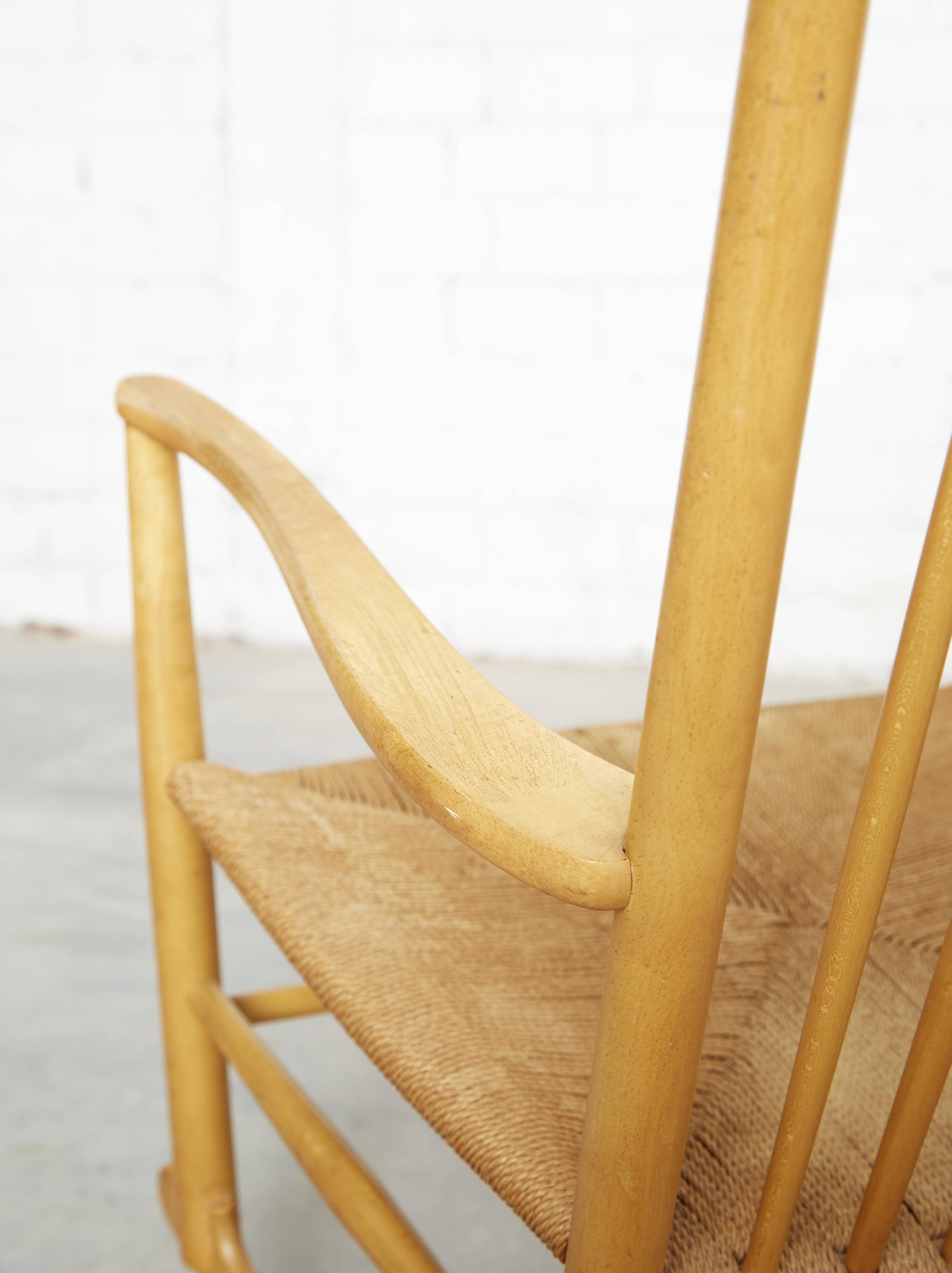 Vintage J16 Rocking Chair by Hans J. Wegner for FDB Møbler, 1960s