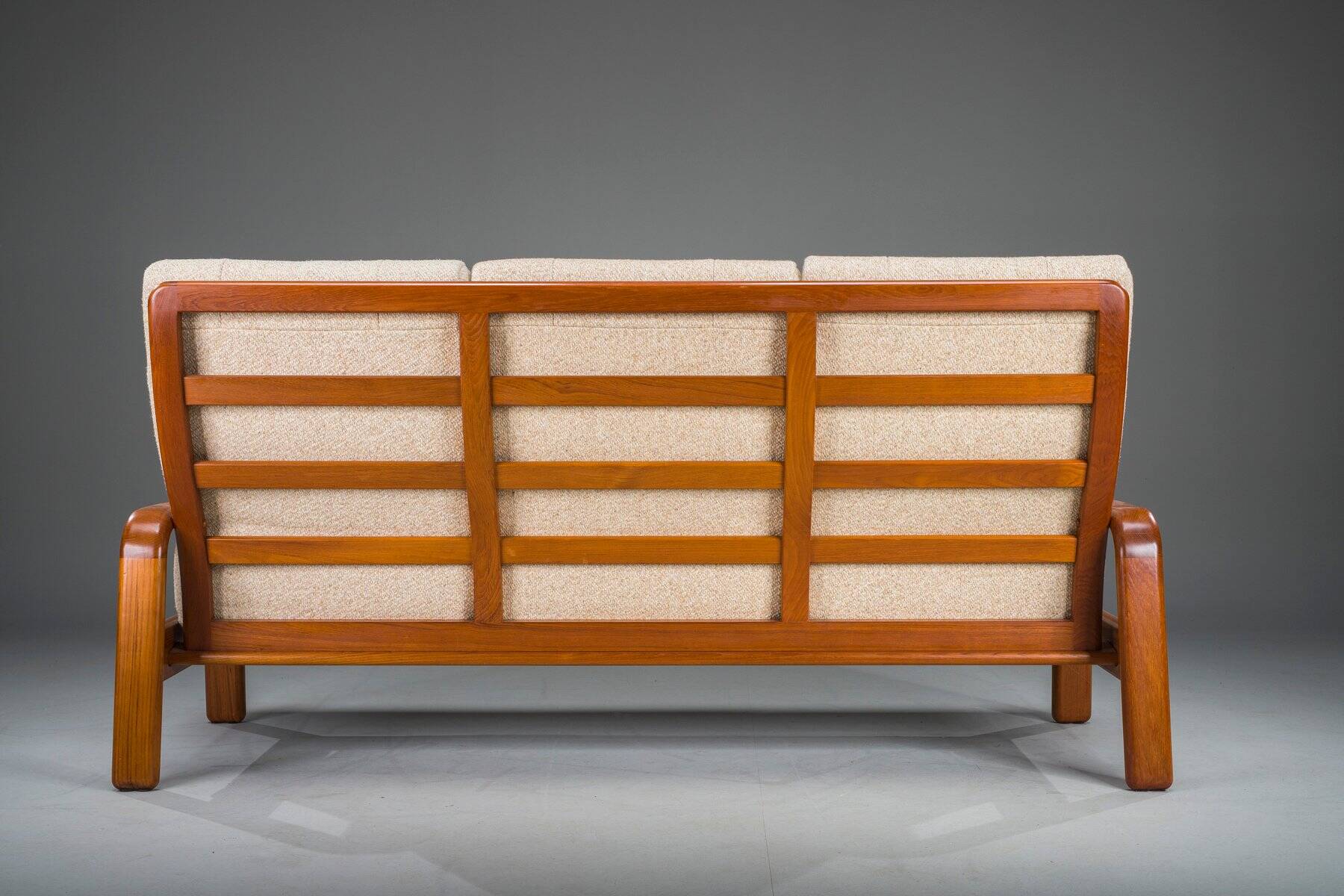 Mid-century modern Danish three-seater teak sofa, 1960s