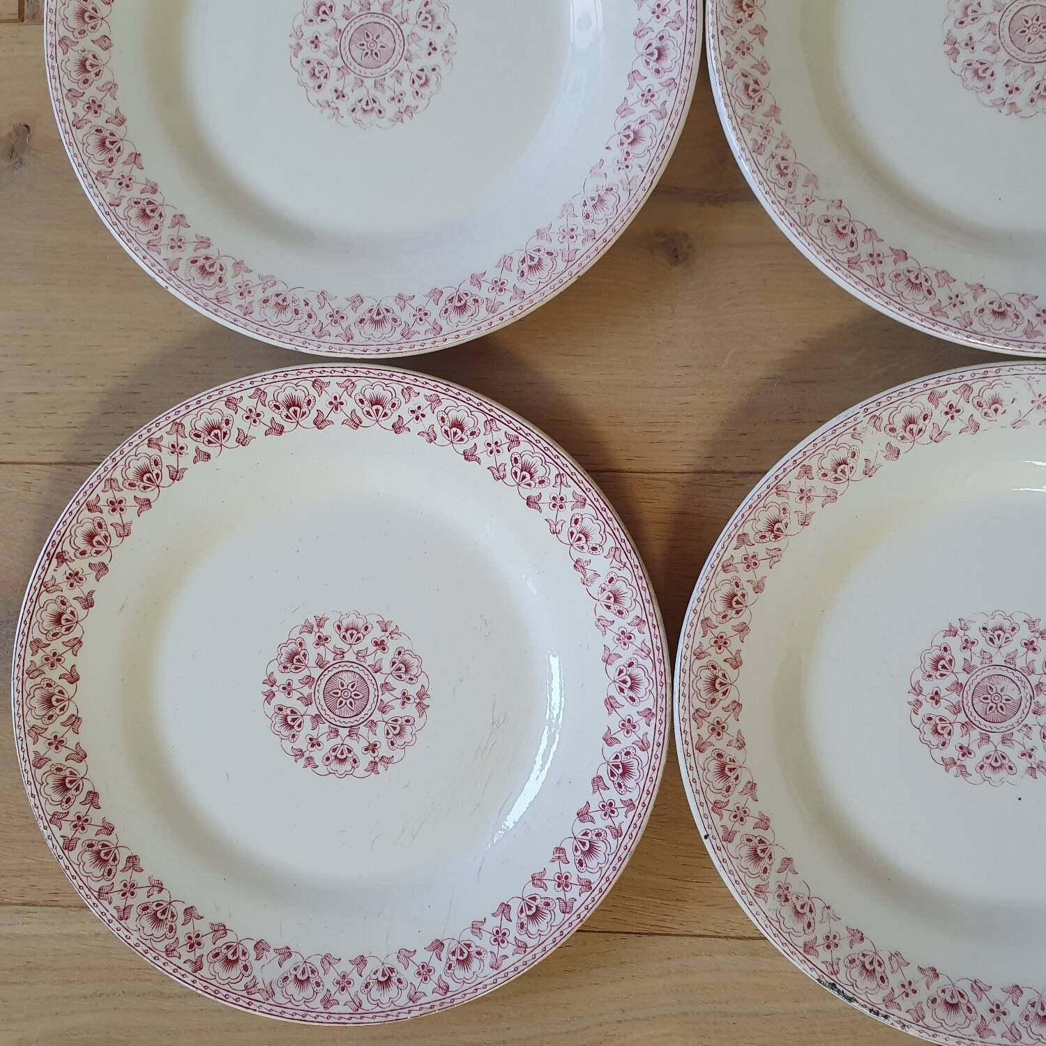 10 Terre de Fer dessert plates
