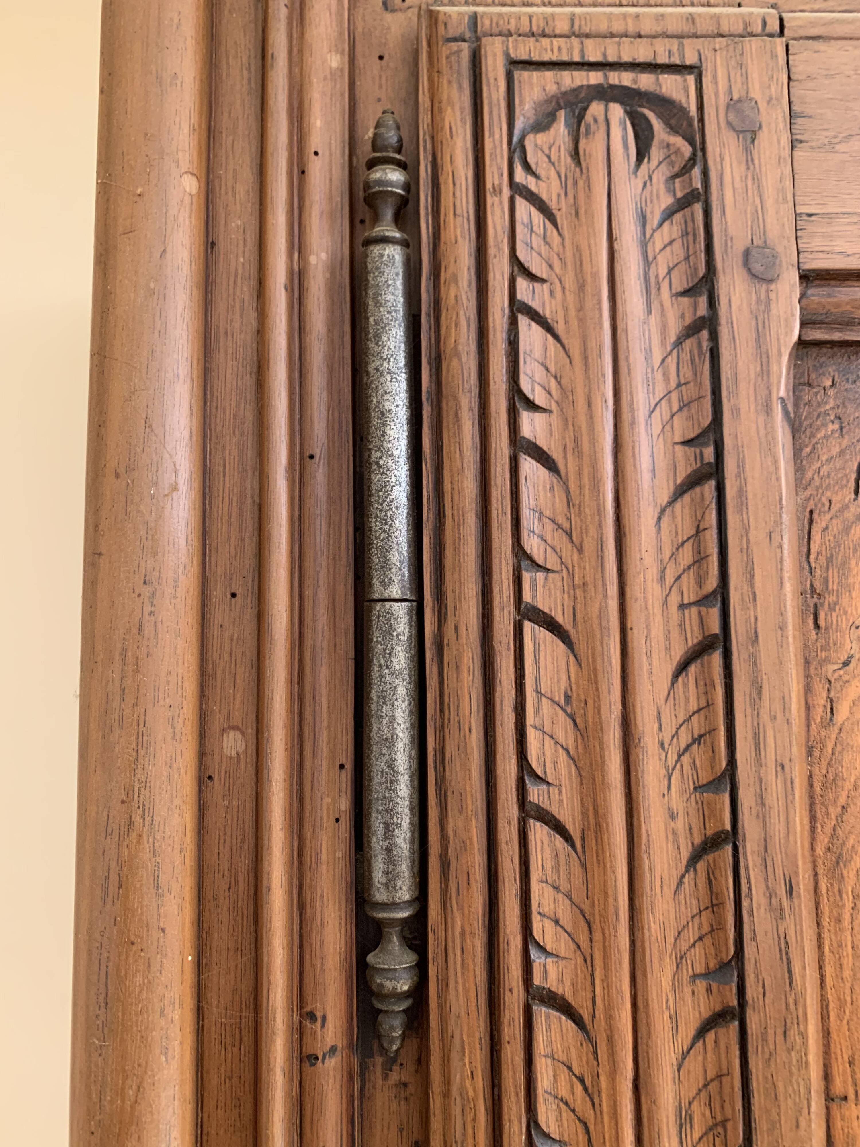 18th-century carved wardrobe, 4 doors, oak/cherry wood