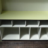 Grocery shelf counter