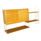 String modulair wandsysteem met kast en planken