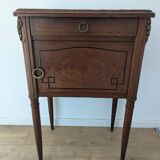 Chevet de cabinet style Louis XVI signé