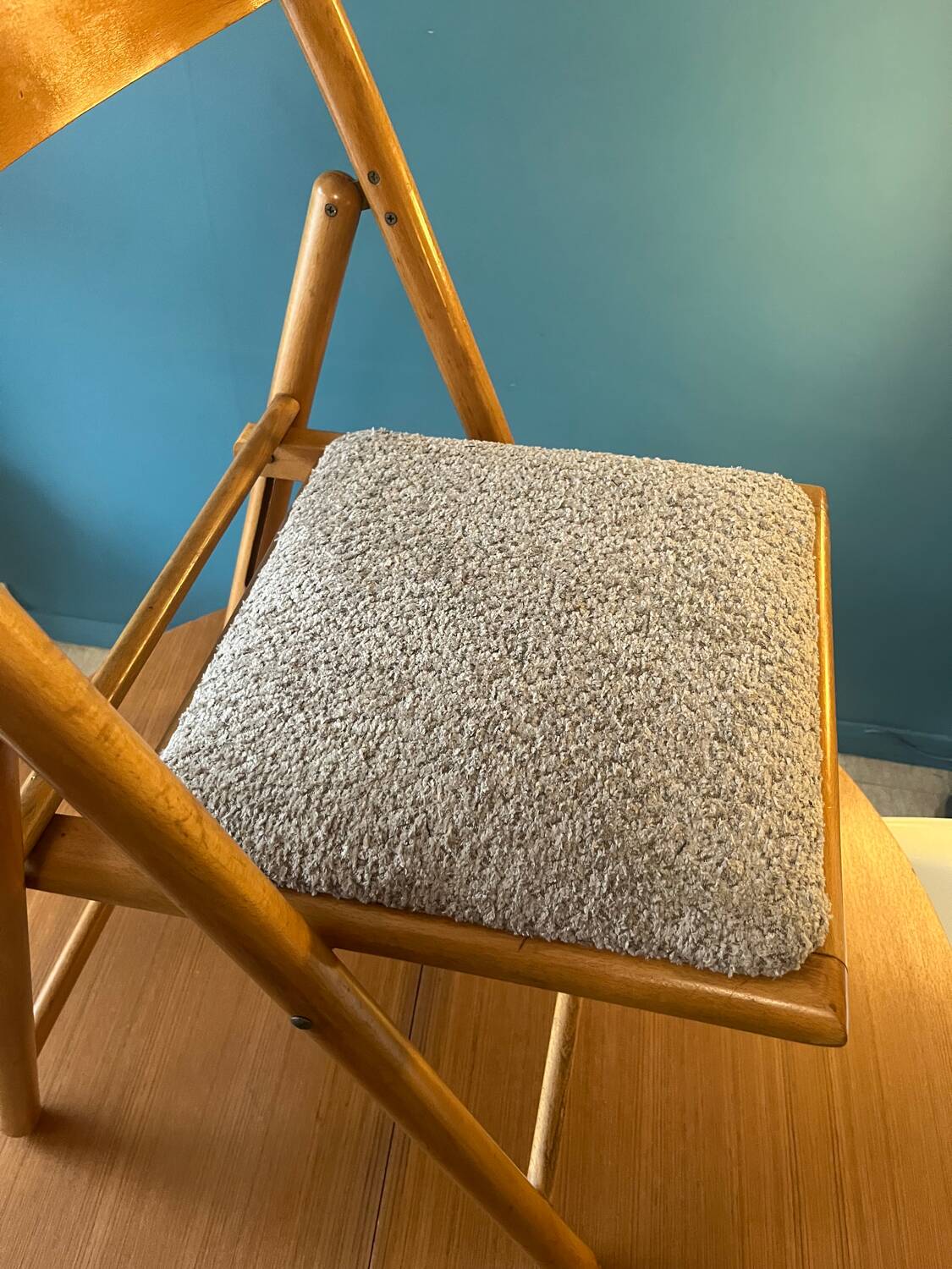 Chaise pilante en bois année 70/80