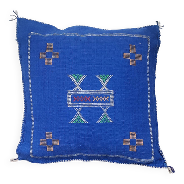 Berber cushion in blue cactus silk