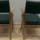 Set of 2 vintage chairs