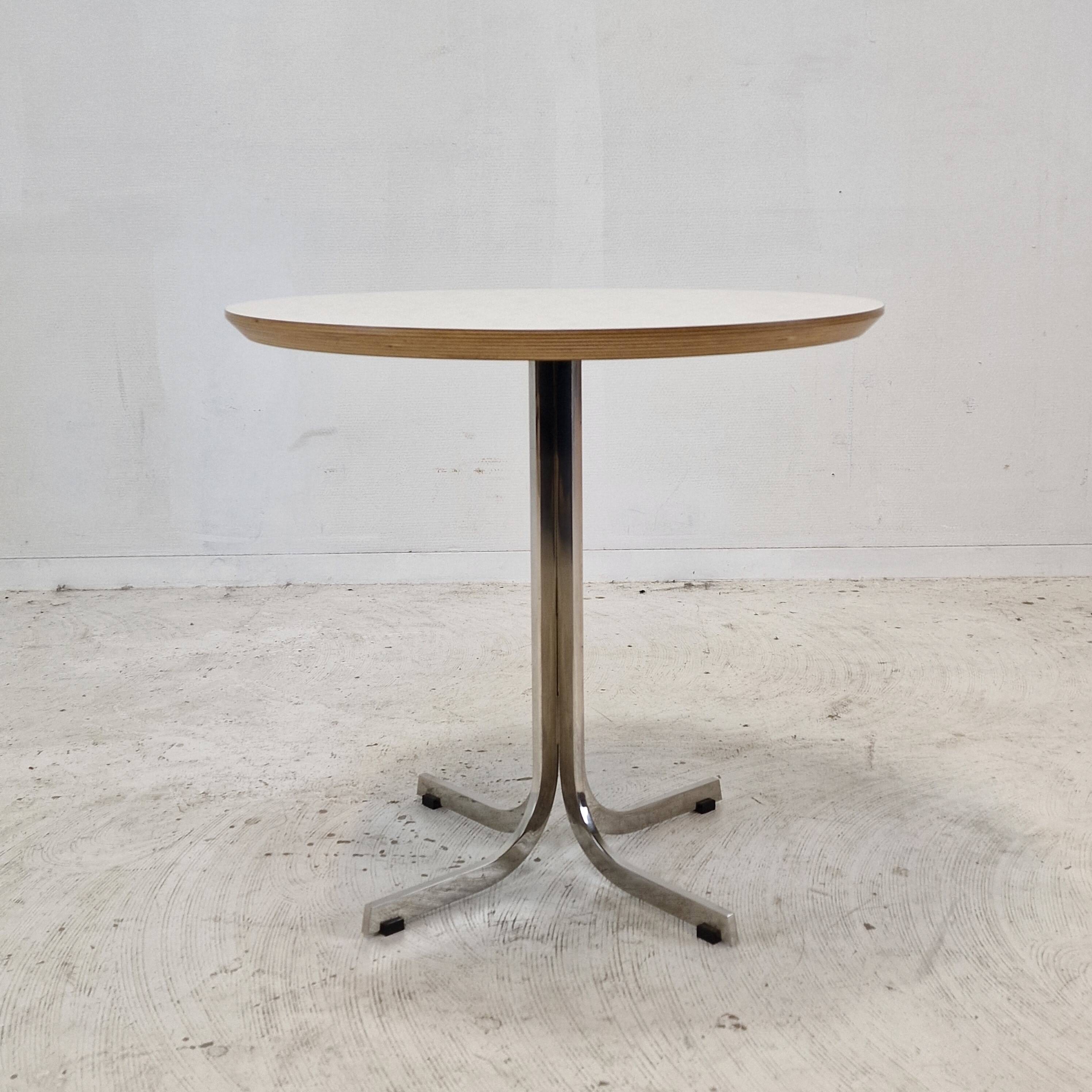 "Circle" Coffee or Side Table by Pierre Paulin for Artifort
