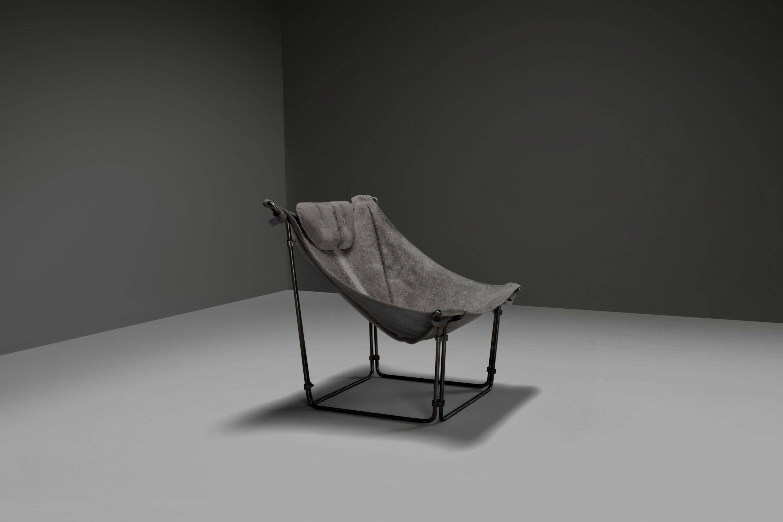 ‘Buffalo’ lounge chair by Kwok Hoi Chan for Steiner