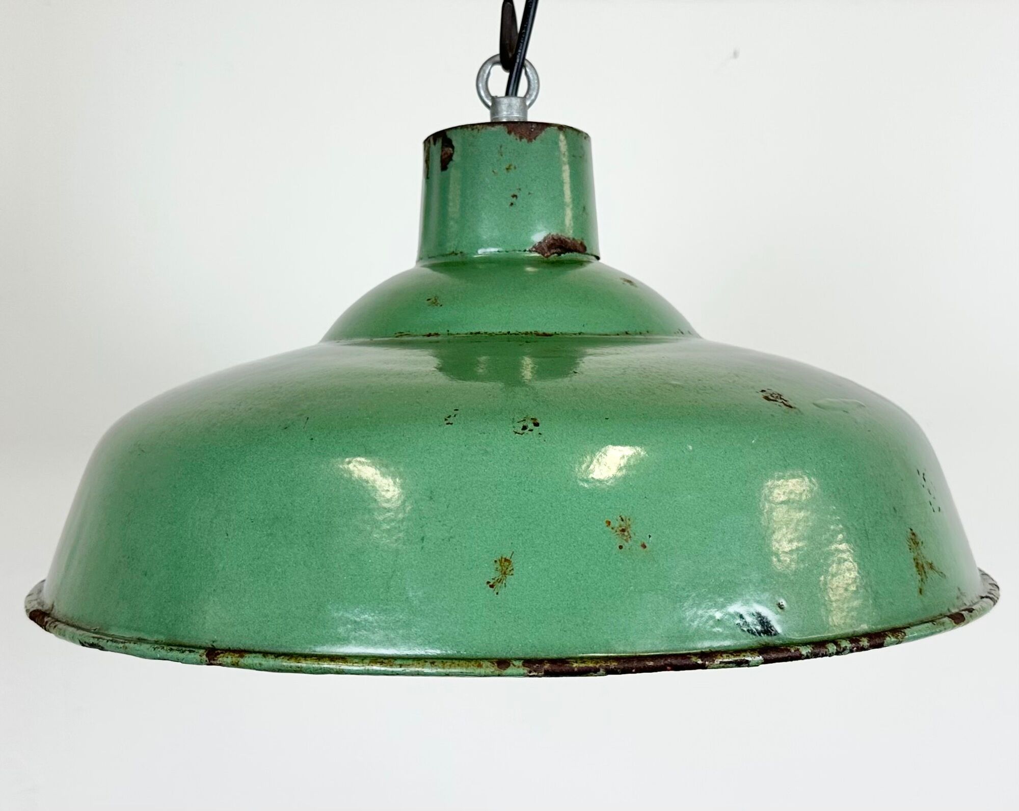 Industrial french green enamel factory lamp, 1960s