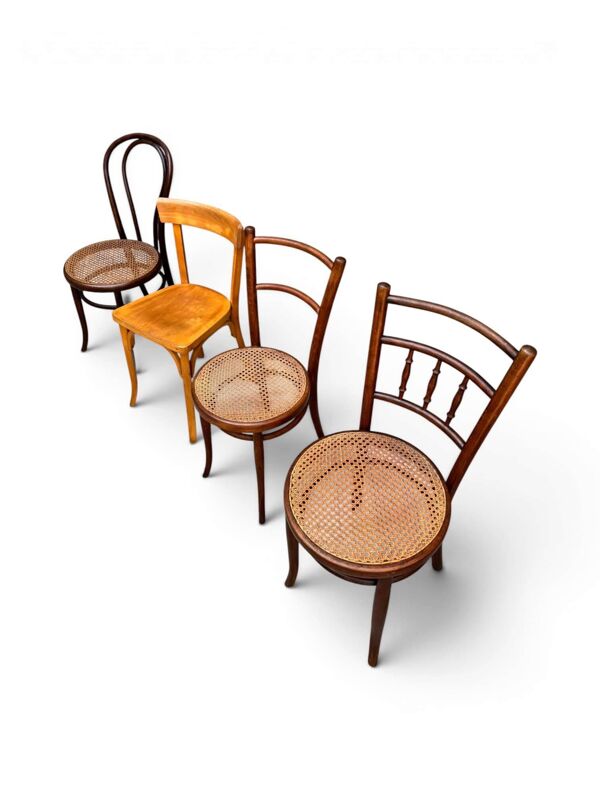 Ensemble de 4 chaises de bistrot 1900 dépareillées