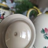 Henriot Quimper coffee service 8 cups/saucers, coffee pot, sugar bowl, jug.