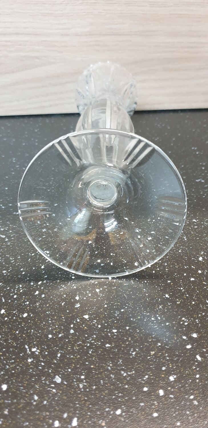 Hand-cut crystal vase