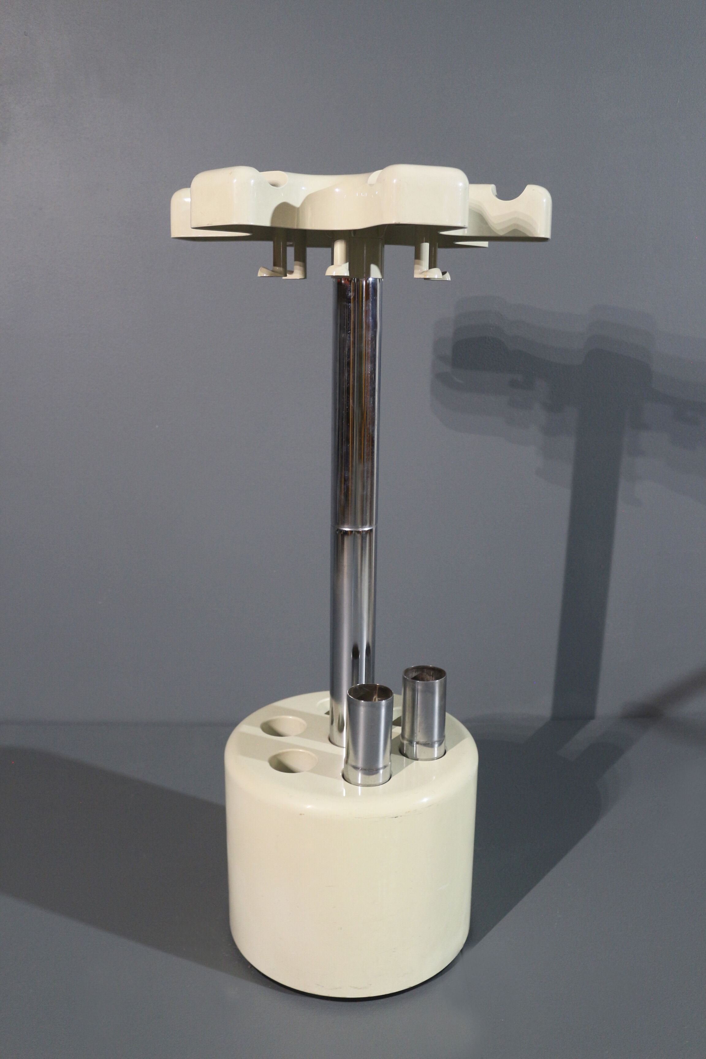 1970. Coat rack Roberto Lucchi and Paolo Orlandini for Velca Legnano, 1970s