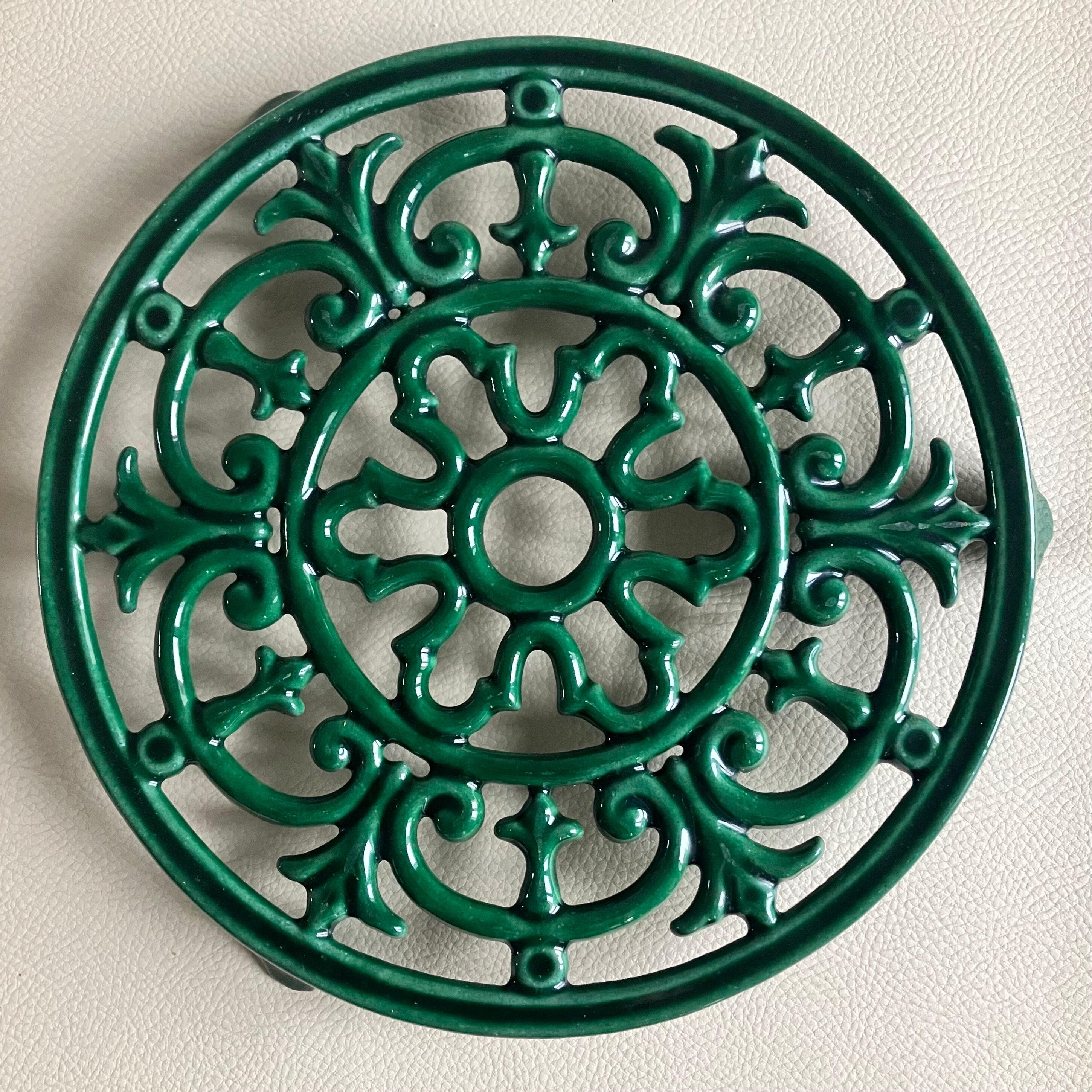 Enamelled cast iron trivia
