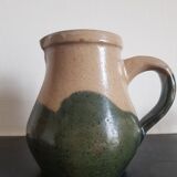 Sandstone pitcher