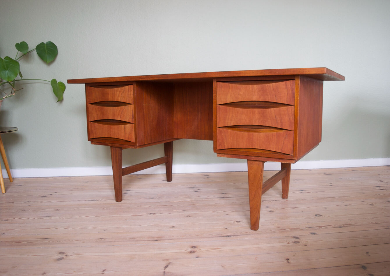 Mid-Century Danish Teak Desk, 1960s