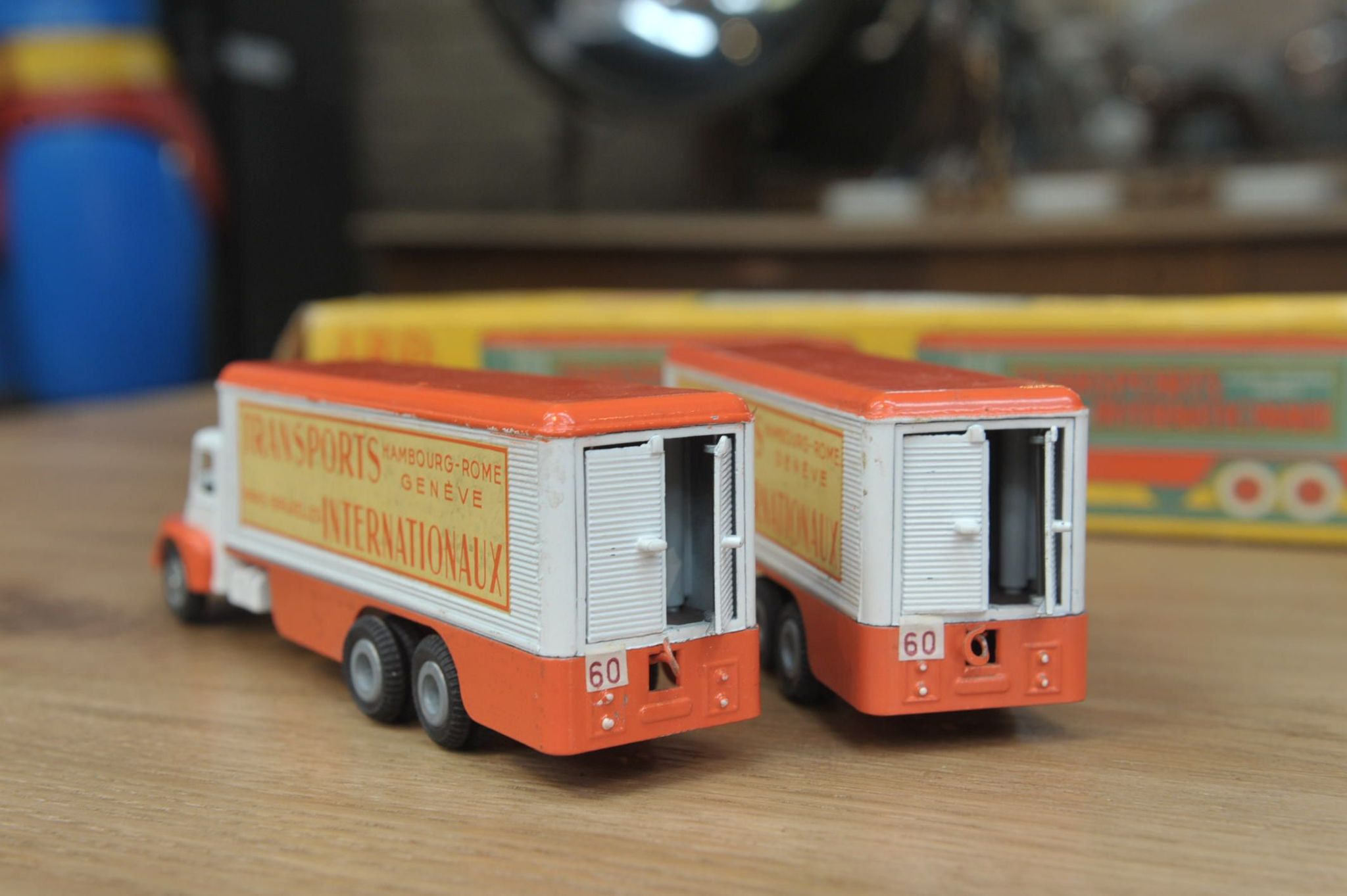 Old metal toy jrd trailer truck international transport