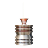 Lampe à suspension danoise/suédoise, en aluminium argenté et peinture intérieure orange.