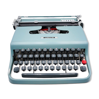 Machine à écrire Olivetti Lettera 22 bleue pastel révisée ruban neuf