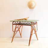 Rattan table