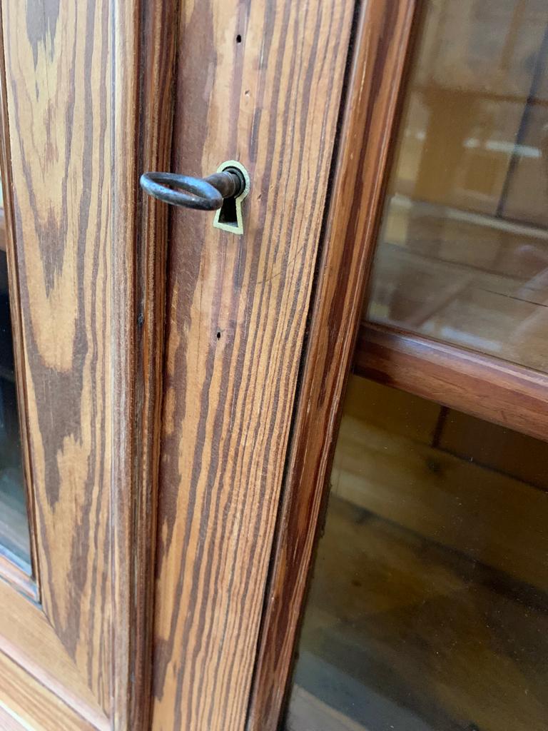 Early XXth century fir vessel