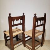 Pair of rustic chairs from the 19th century.
