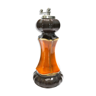 Rare ceramic pepper mill type Vallauris annés 60-70 orange