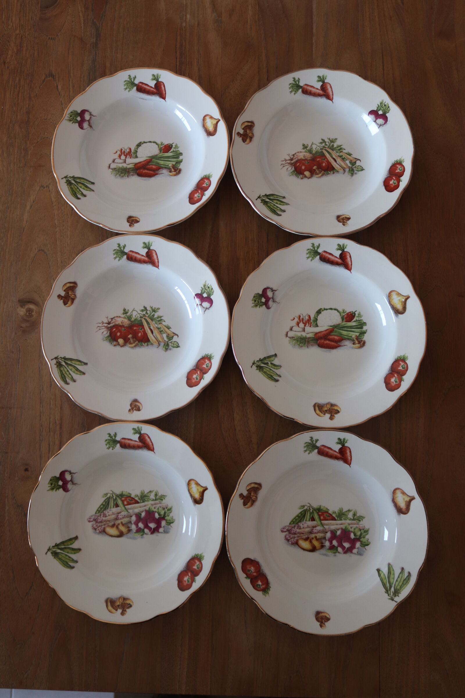 6 assiettes creuses l'amandinoise, décor légumes années 50