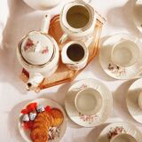 Service à thé ou café LV France porcelaine ancienne