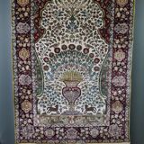 Oriental carpet in colorful silk, twentieth century 190x122cm