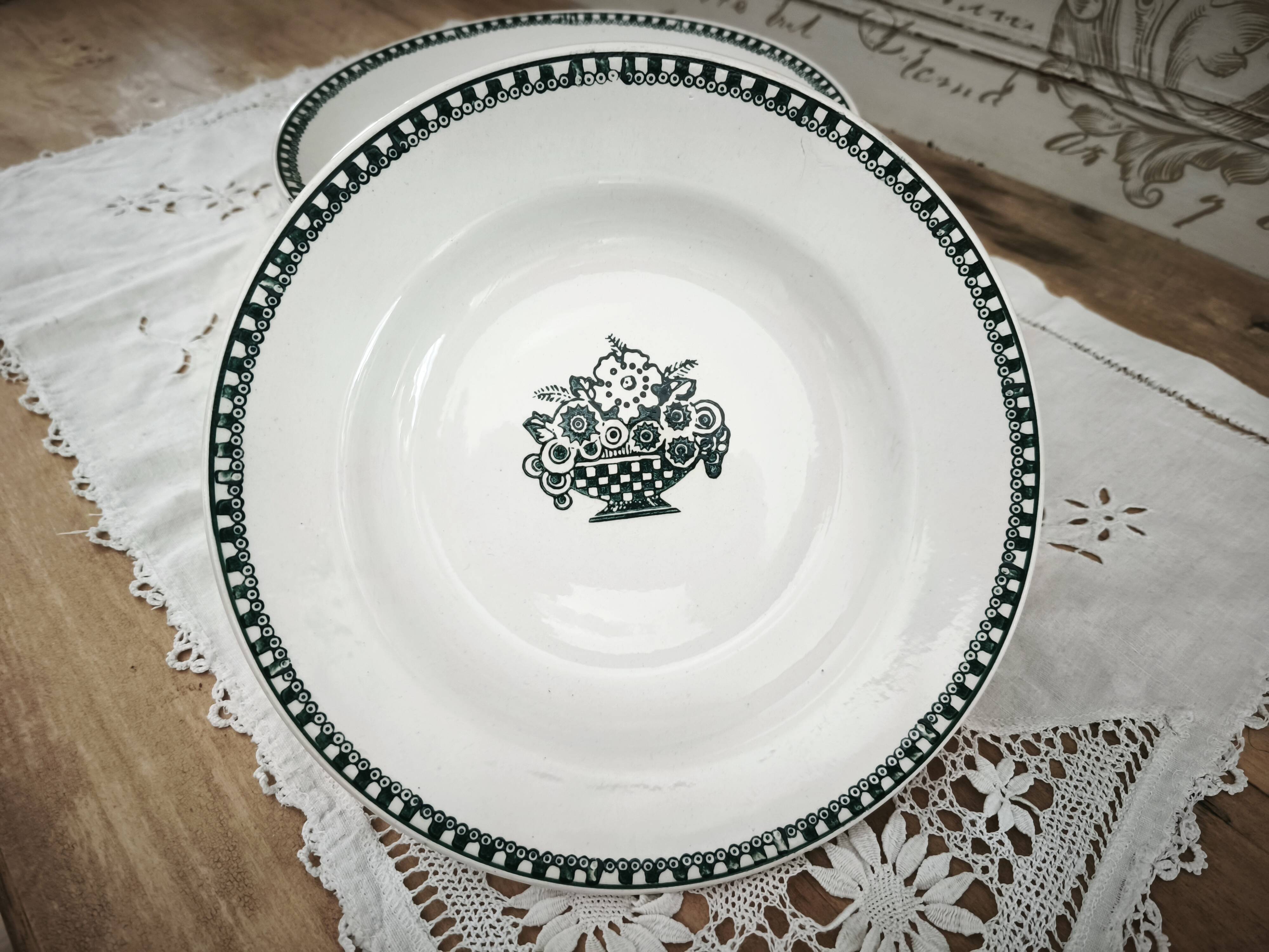 Set of 12 deep plates in Earthenware L'Amandinoise St Amand