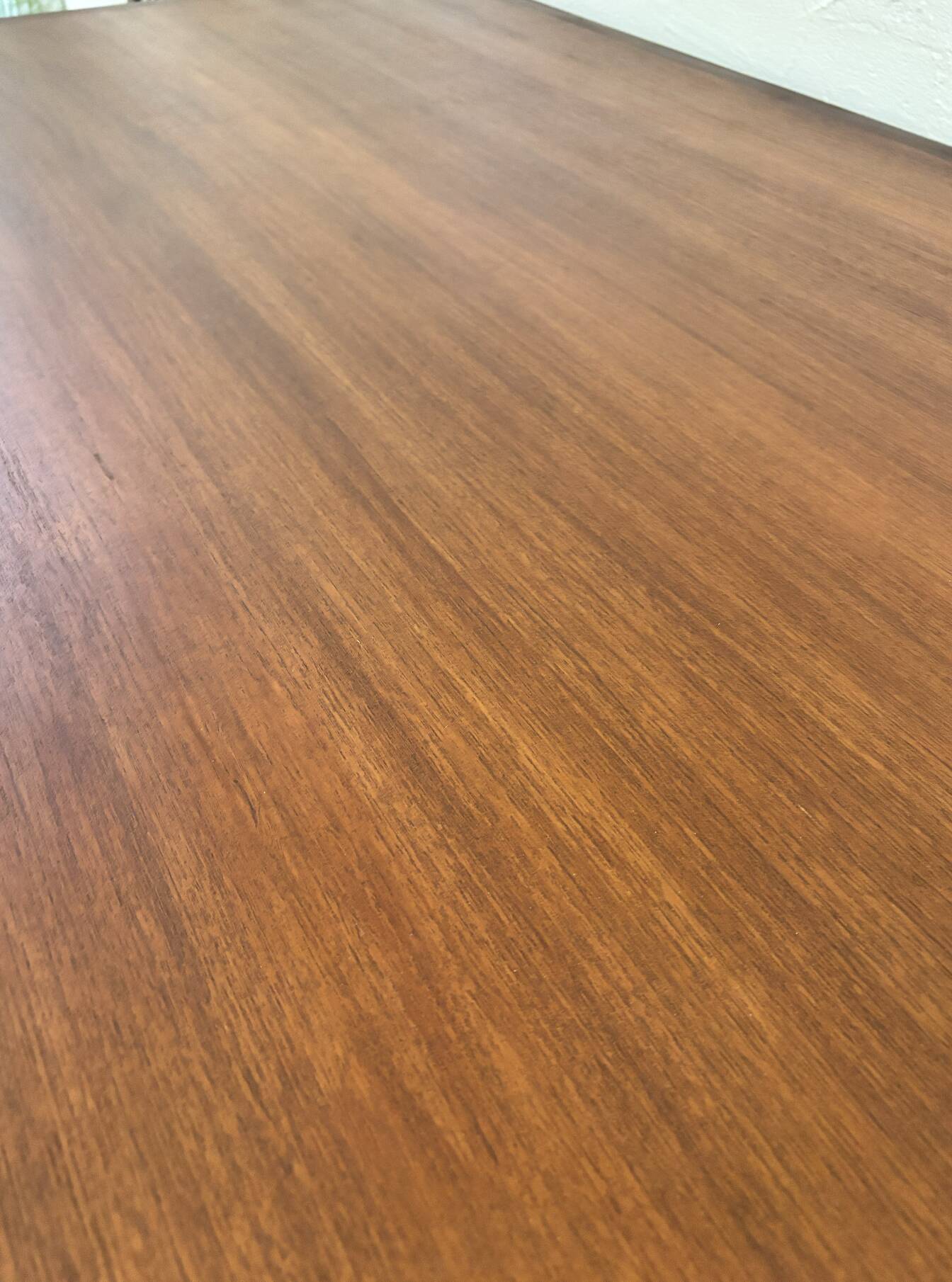 Extendable teak table in Scandinavian/Danish style, Ligne Roset, 1960s.