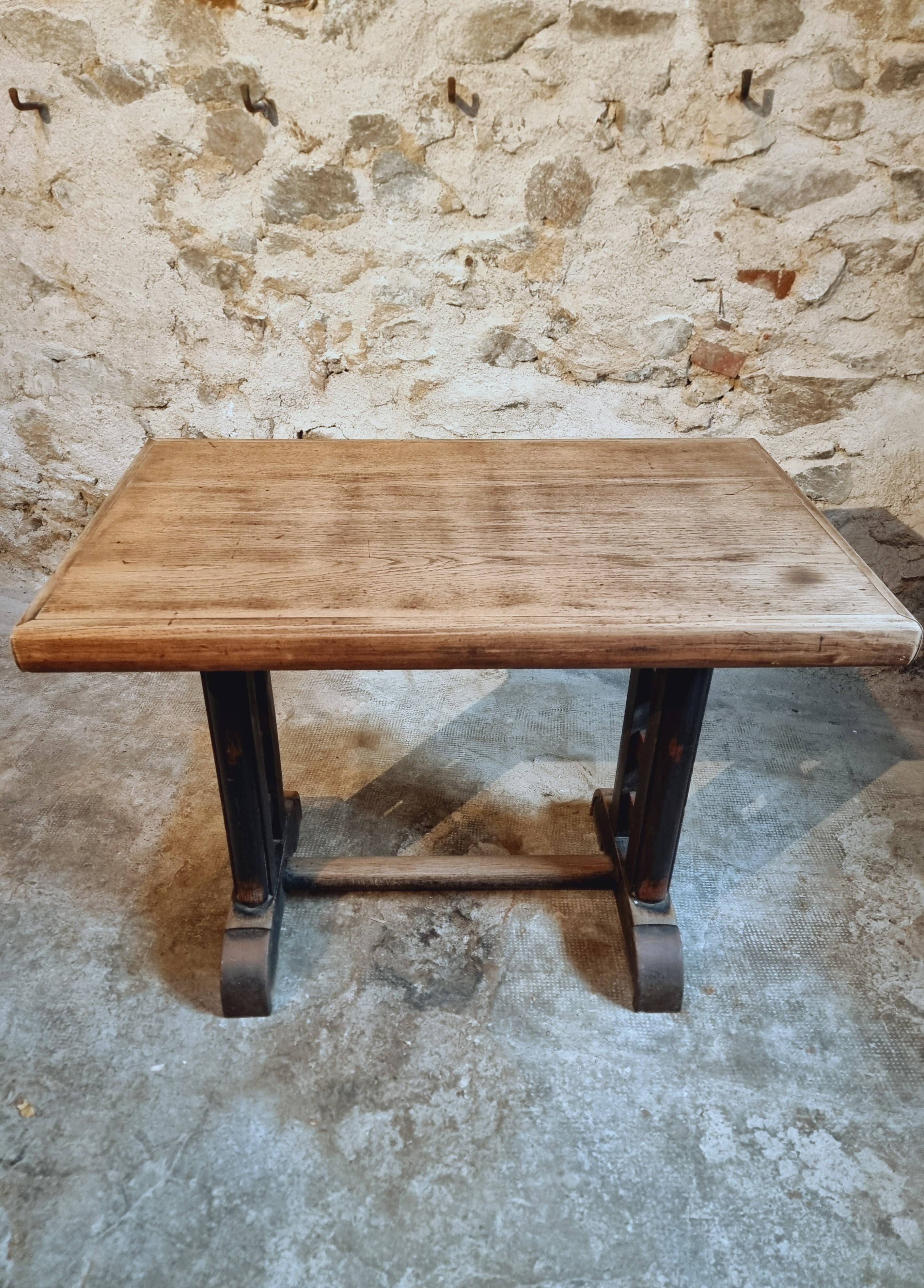 Antique oak bistro table – France, 1920s