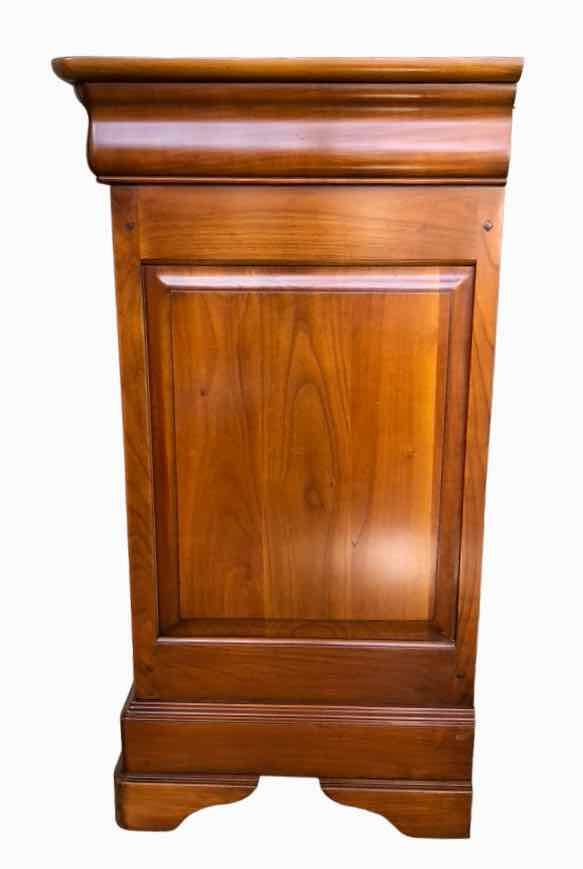Louis Philippe 4-drawer chest of drawers in cherry wood