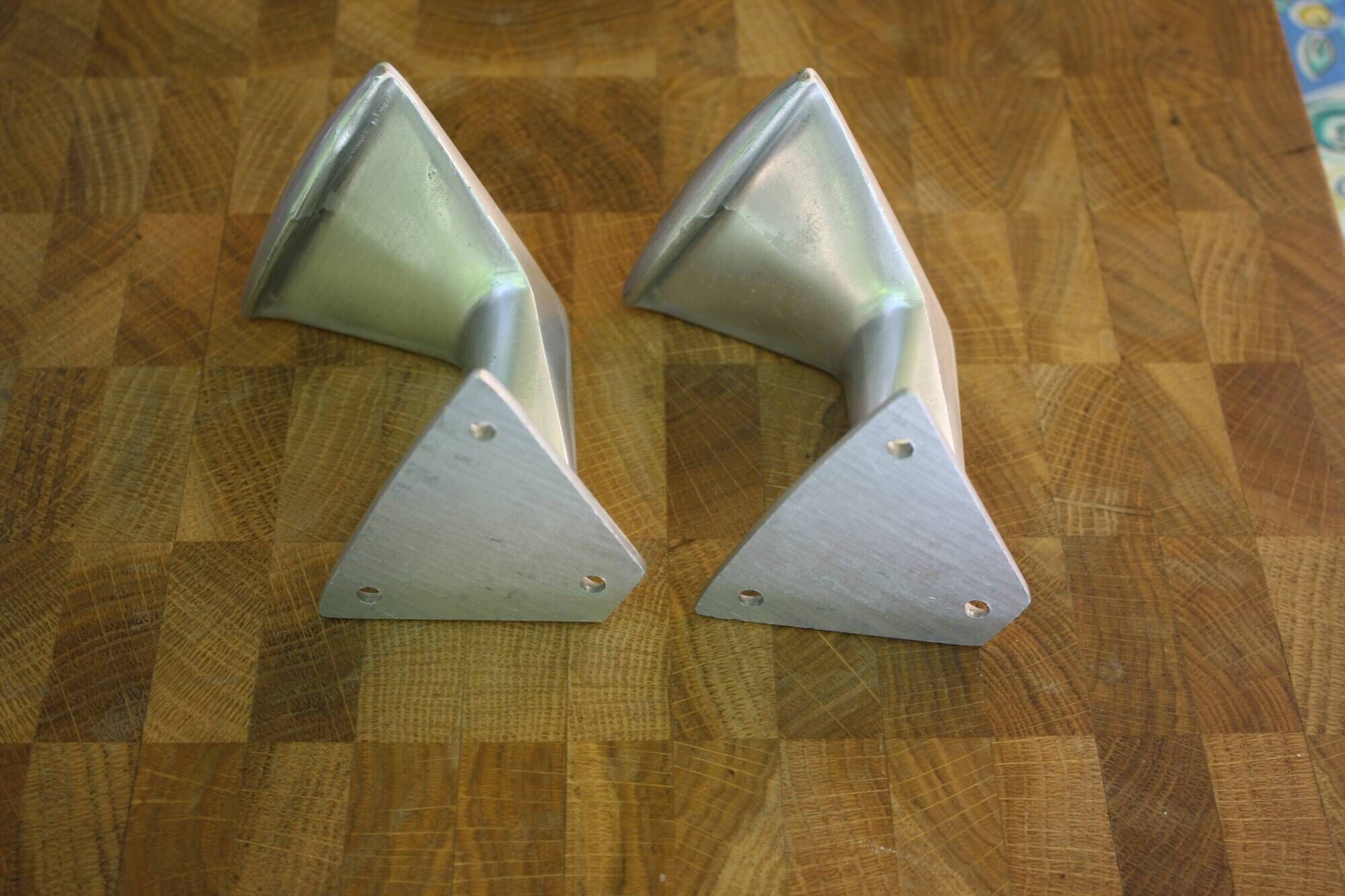 set of 2 vintage coat hooks in Art Deco design made of aluminium