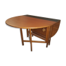 Table scandinave pliable et ovale 2 battants en teck