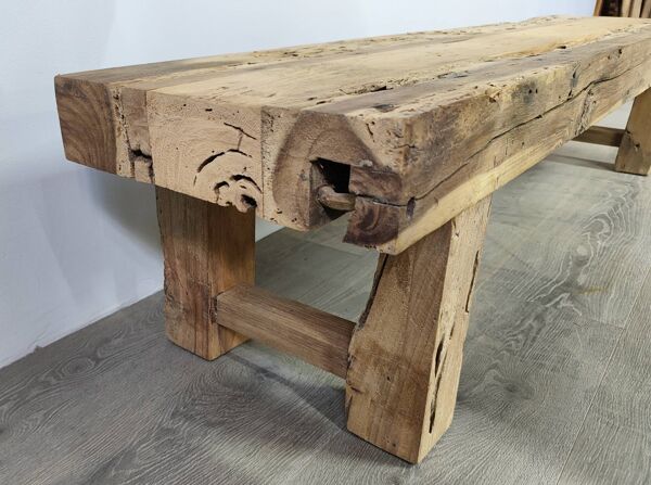 Banc en bois brut ancien