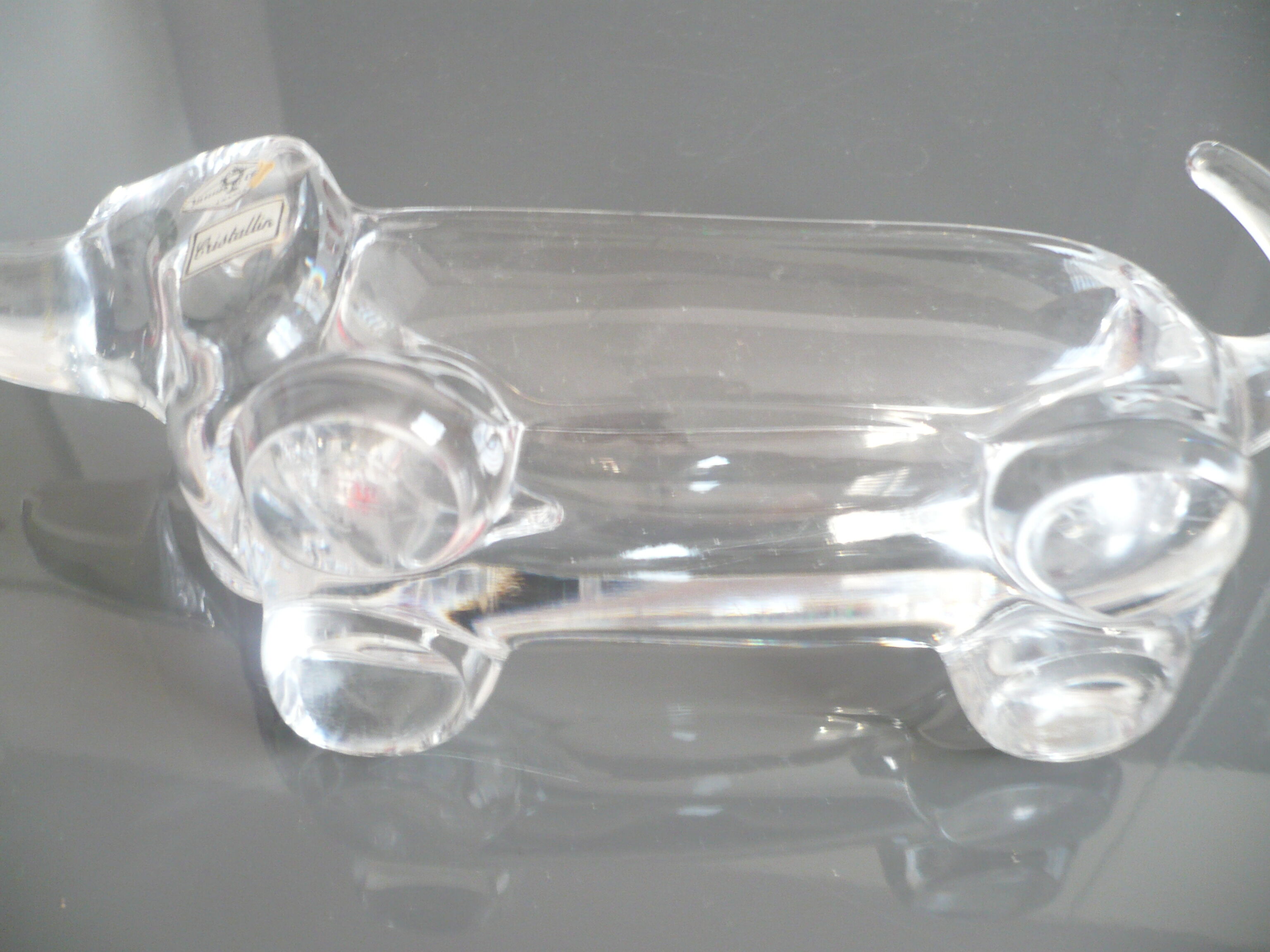 Vacuum pocket dachshund valve crystal france