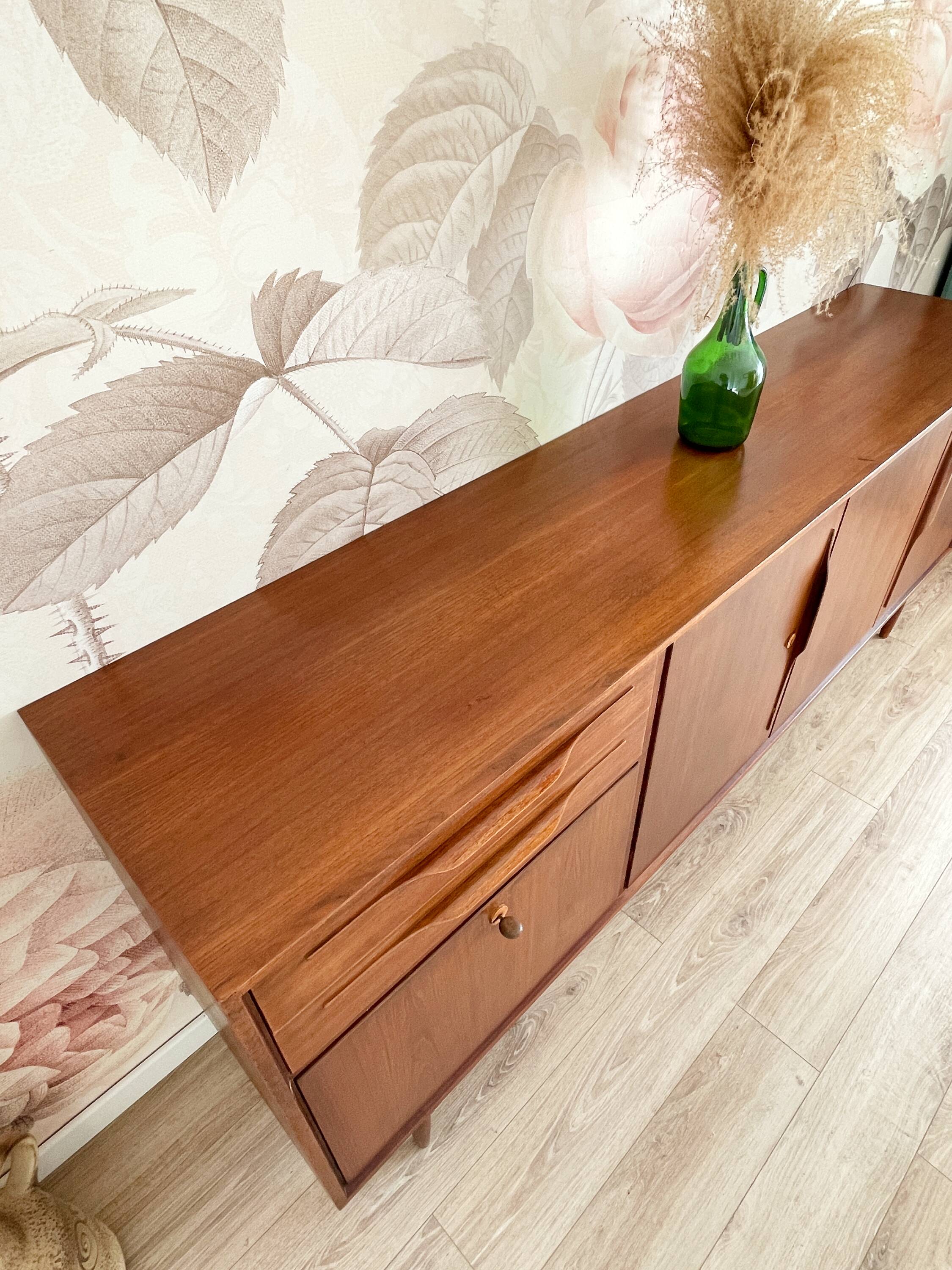 Enfilade scandinave Swiss Teak de 1965