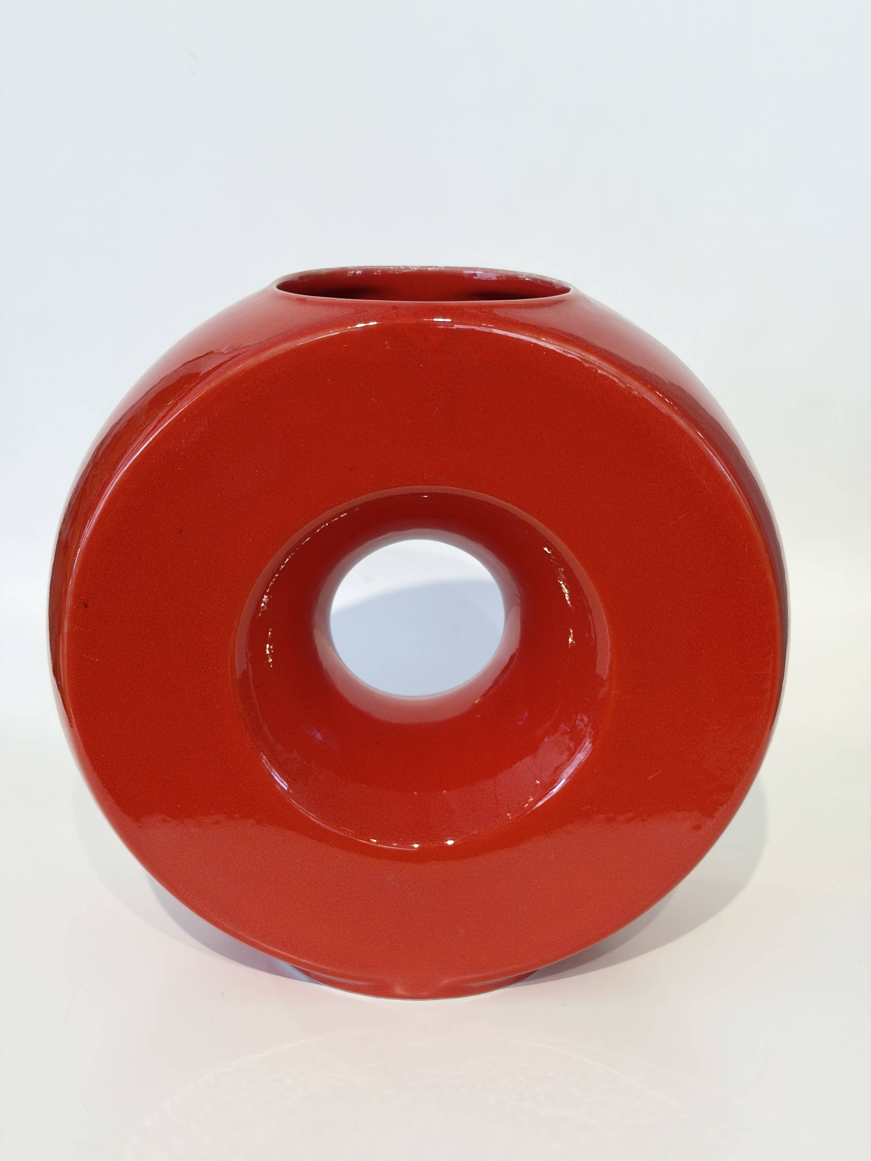 Italian geometric vase 1970
