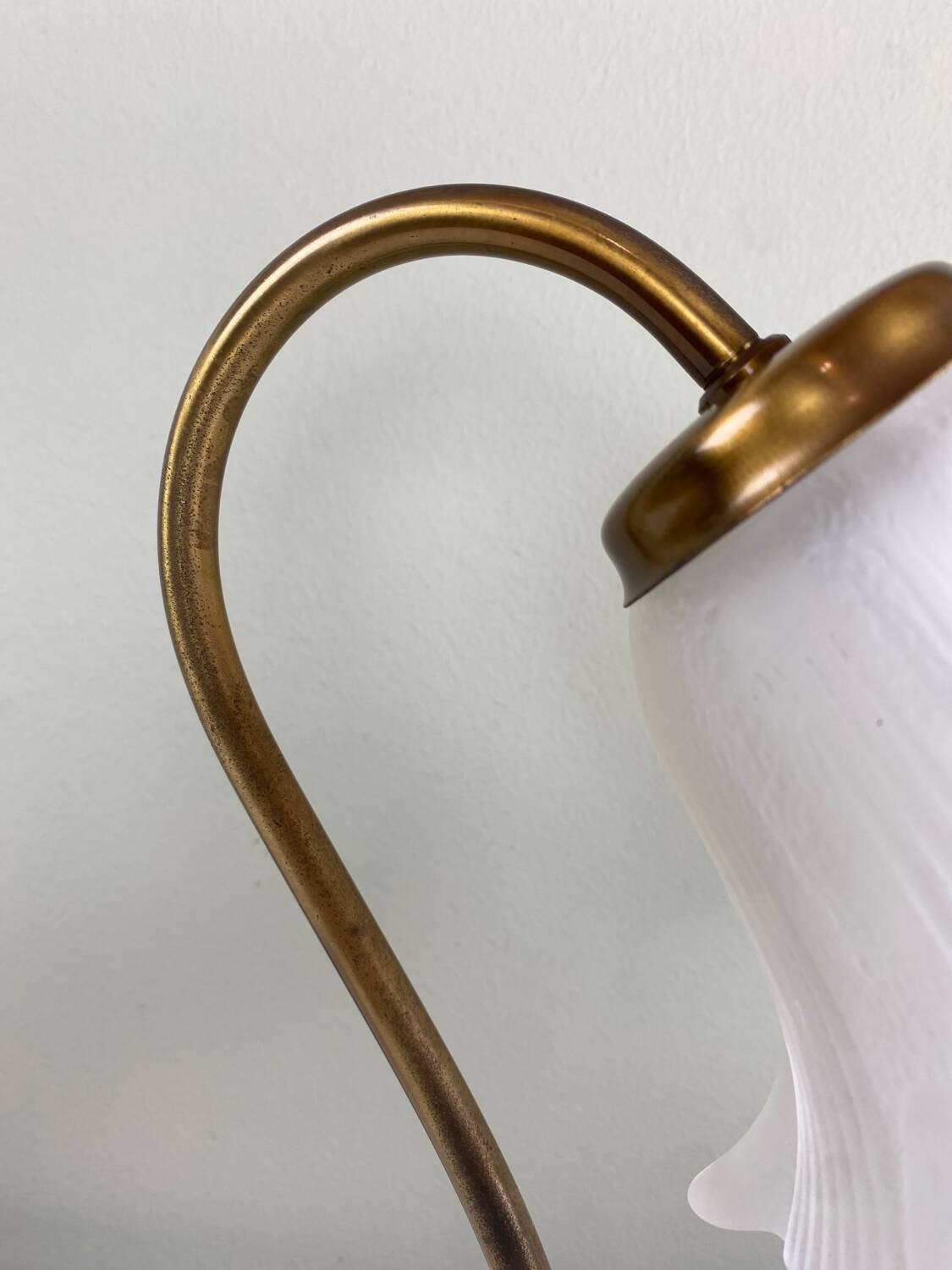 Lampe tulipe en laiton