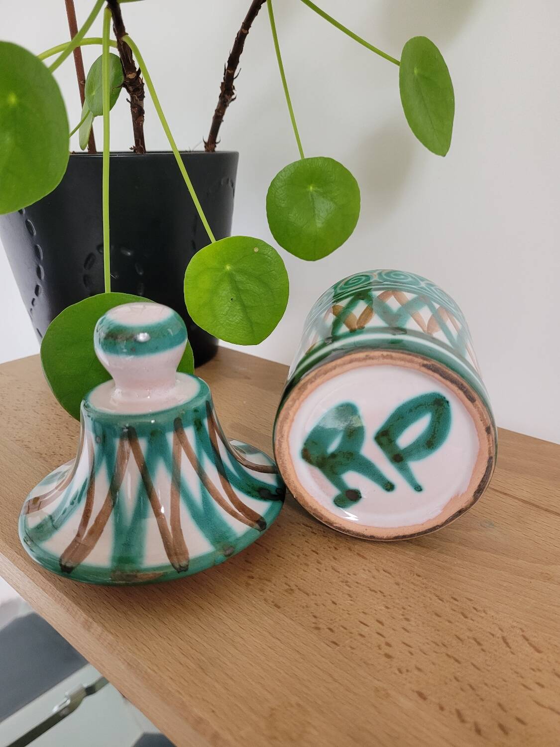 Pot Robert Picault