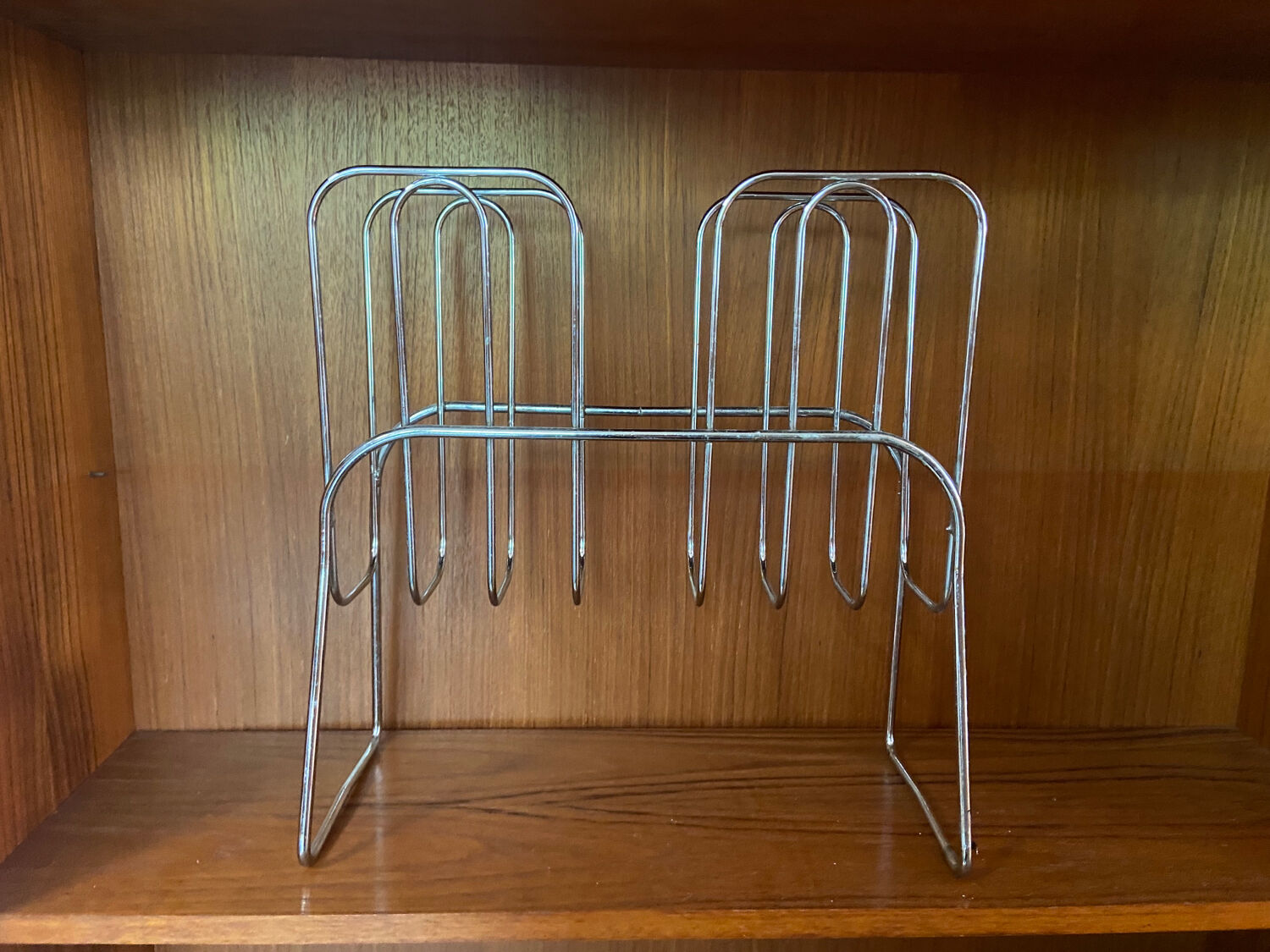 Chrome magazine holder 70s-80s