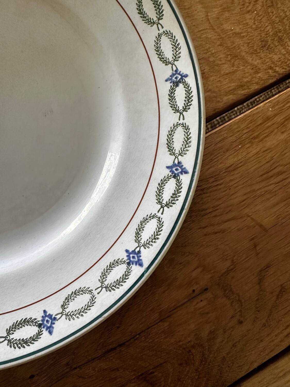 4 flat iron earth plates