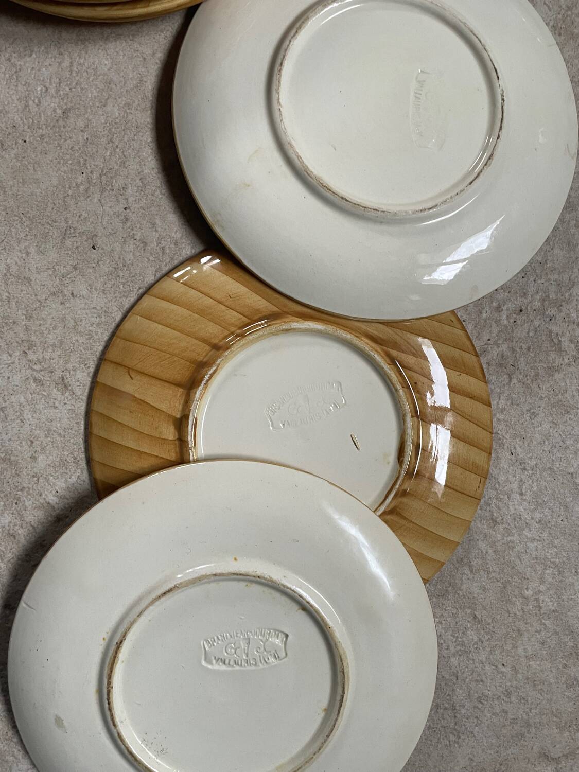 Set of 8 vintage Vallauris dessert plates