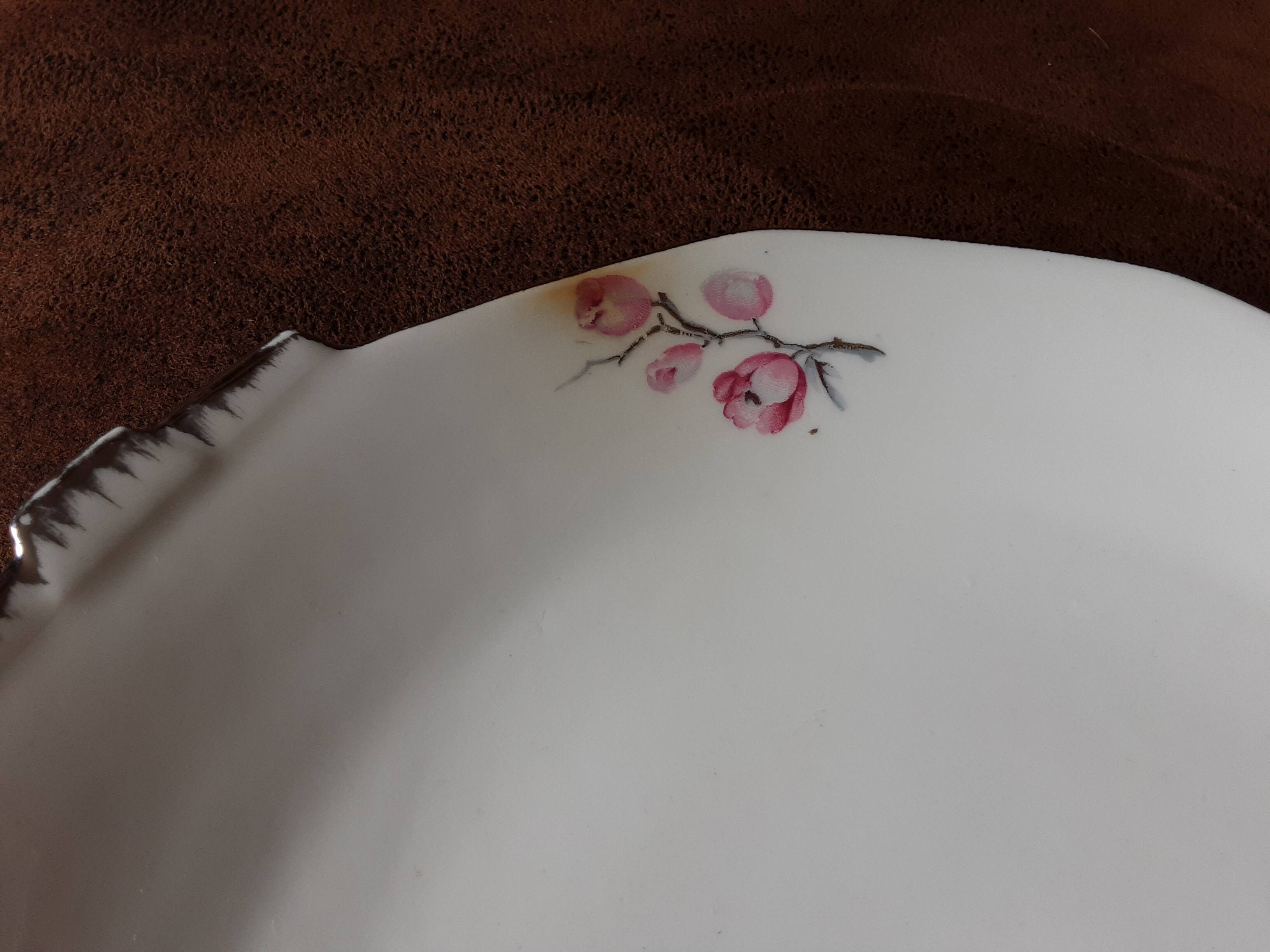 Service à dessert en porcelaine