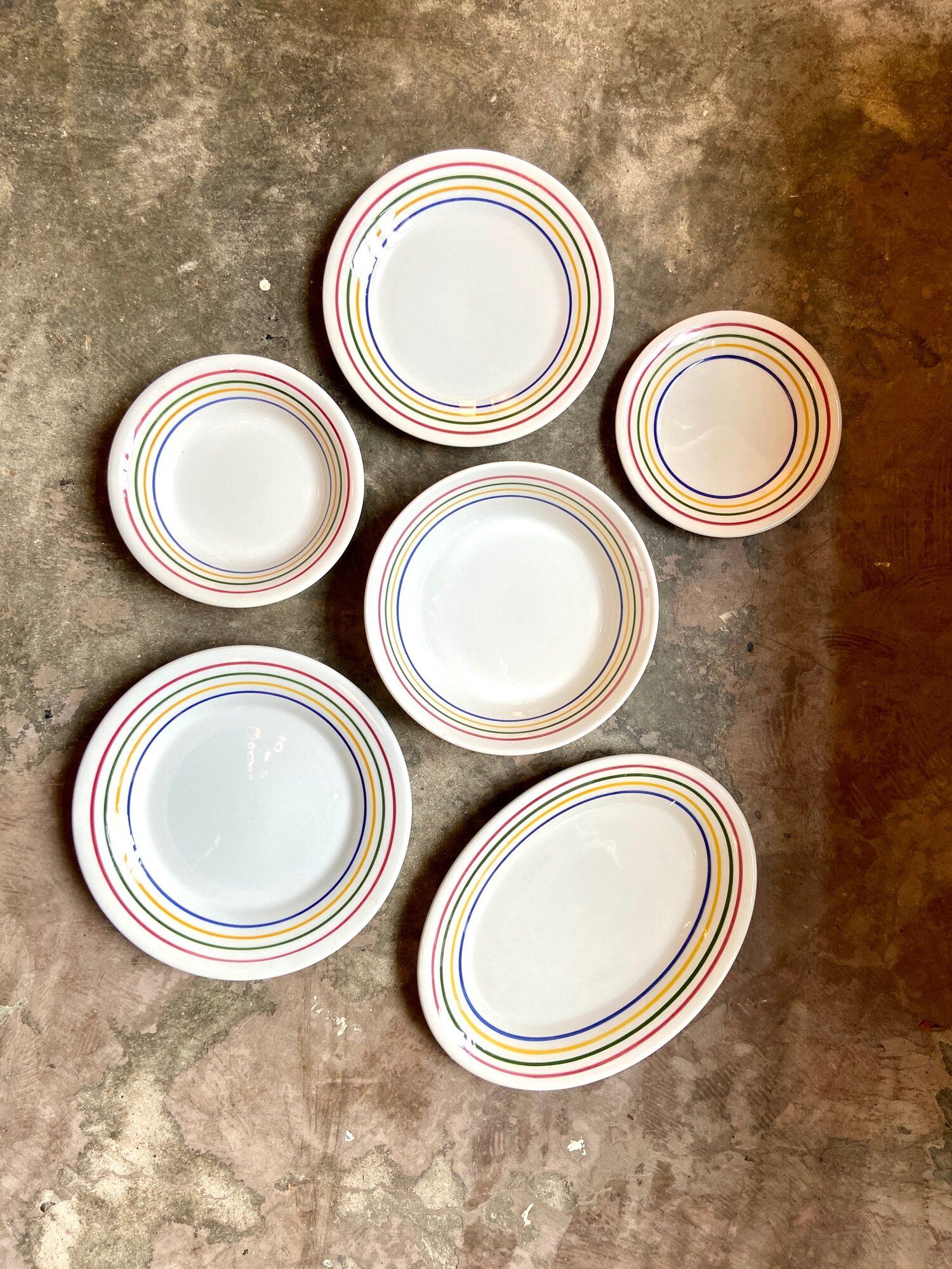 9 flat plates San Marciano Ceramiche in enamelled Italian earthenware