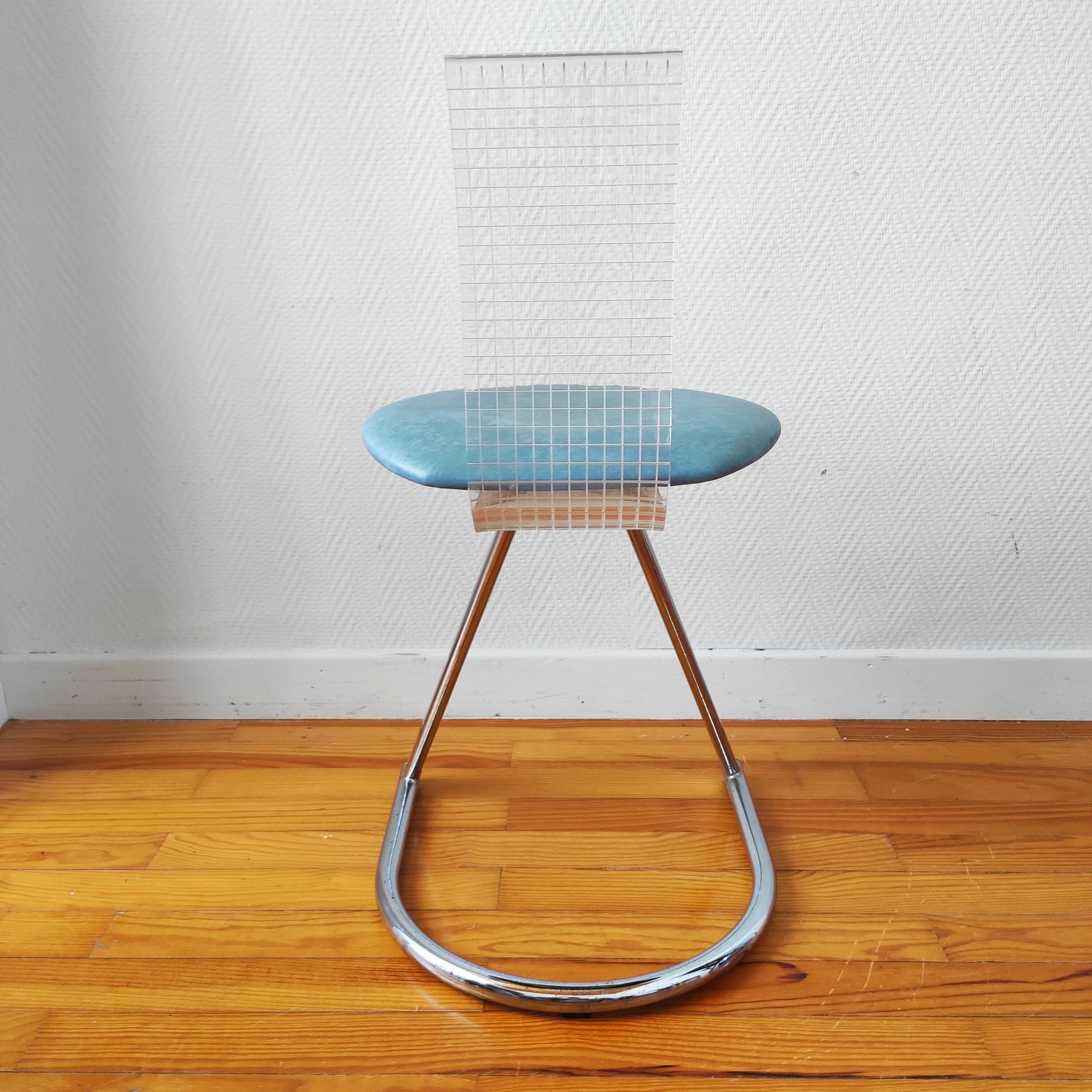 4 vintage French chairs Mirima