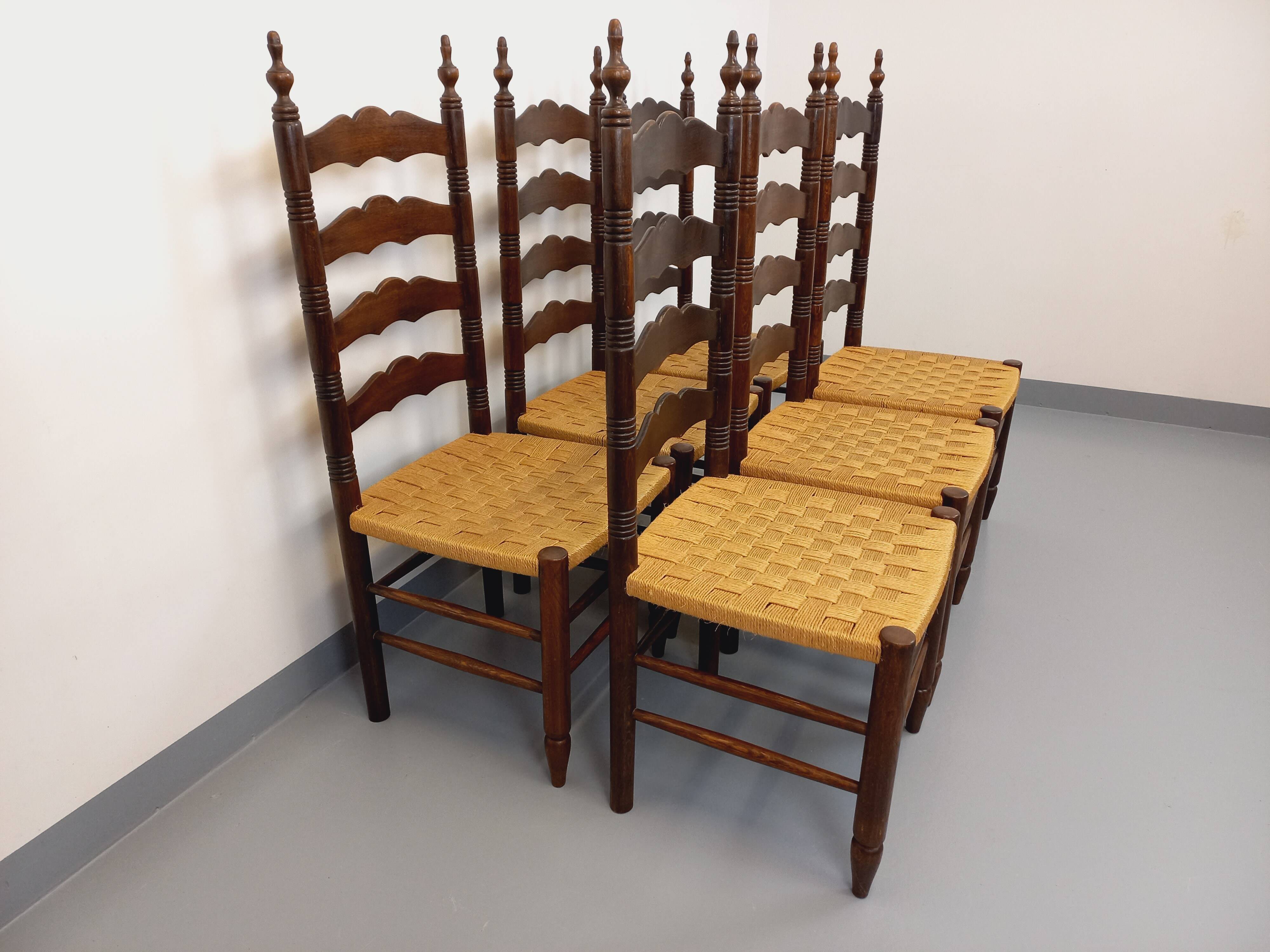 Set of 6 vintage Arts & Crafts chairs in Antonio Calligaris style in rope oak wood from the 50s