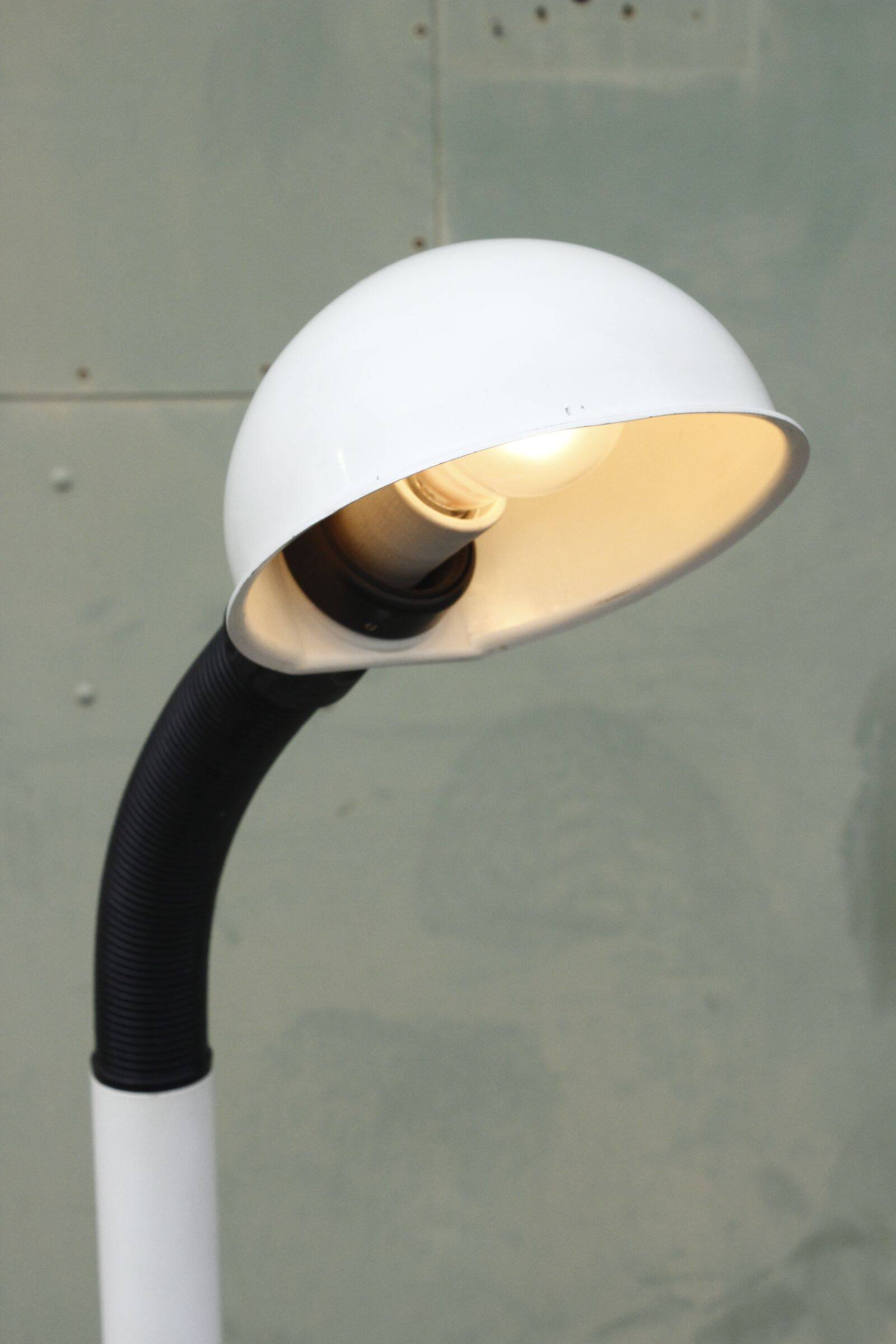 Vintage flexible reading floor lamp, Italy 1980s